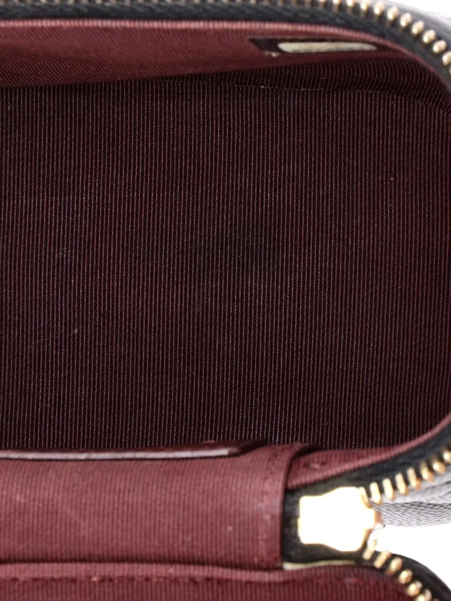 мини-сумка Classic Vanity Case with Chain Quilted Caviar Mini 11