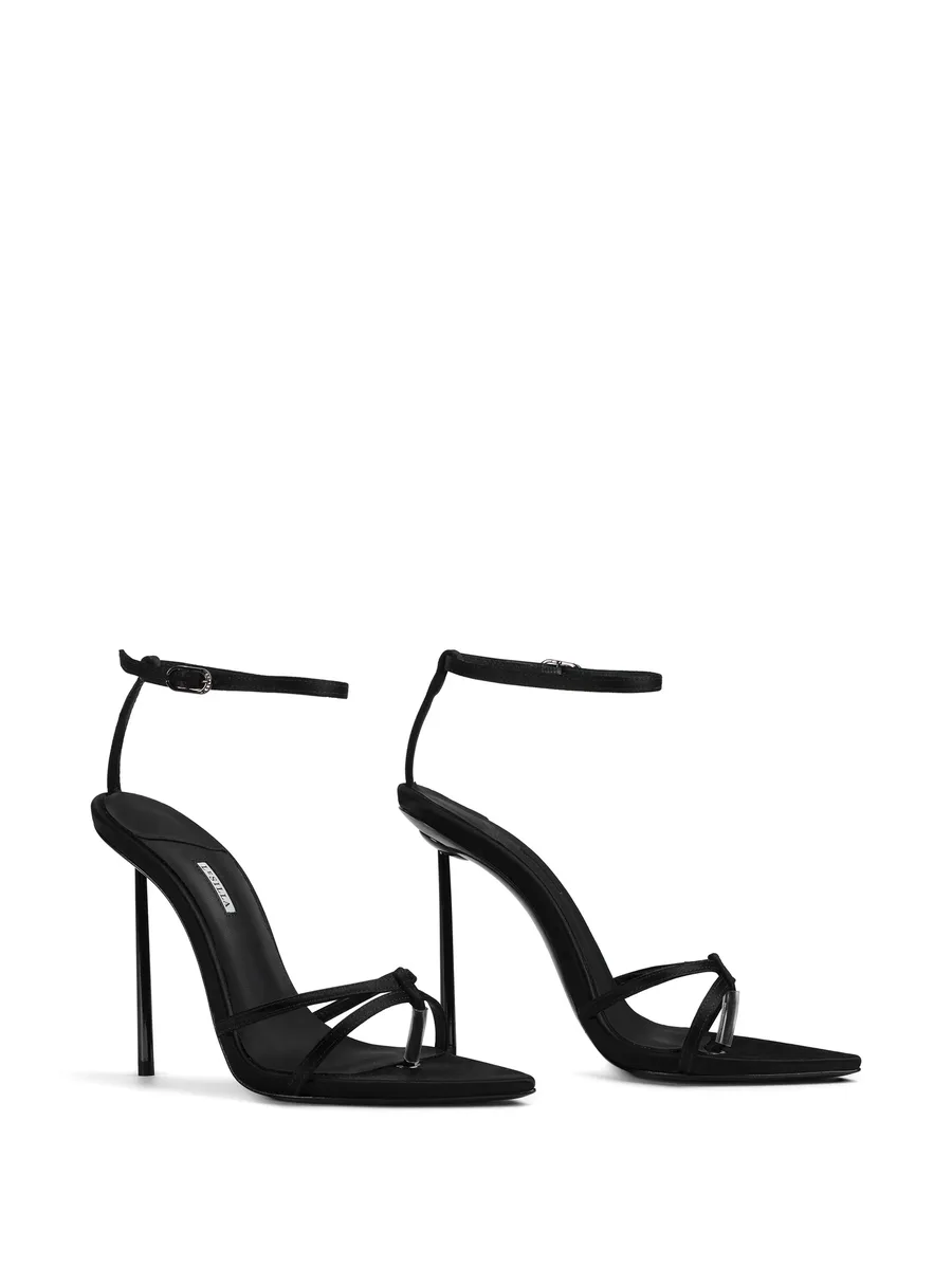 Gisele sandals 3