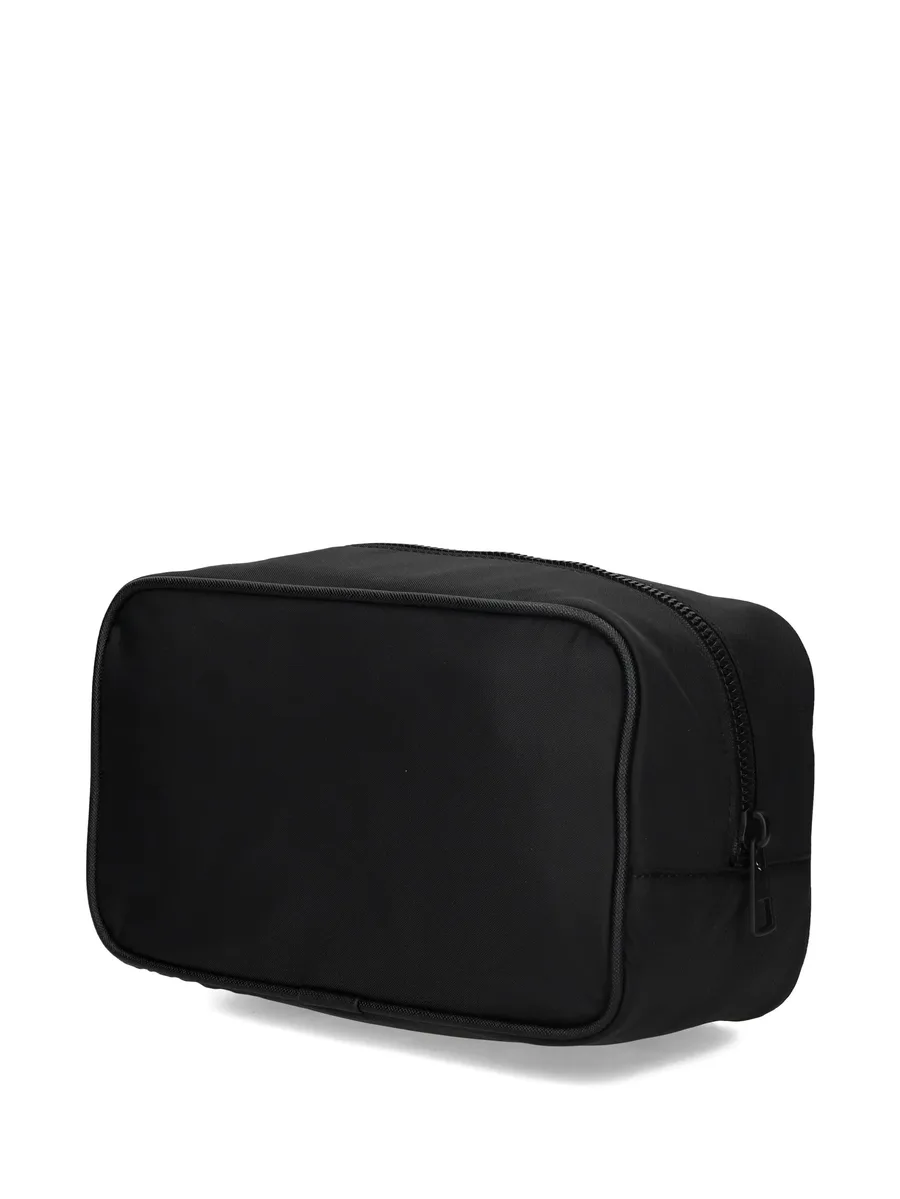zip-top wash bag 7
