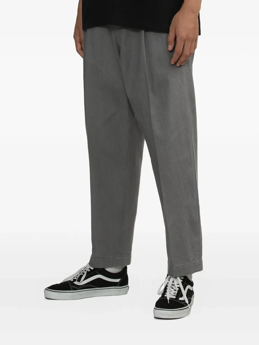 pleated-pocket cuffed trousers 5