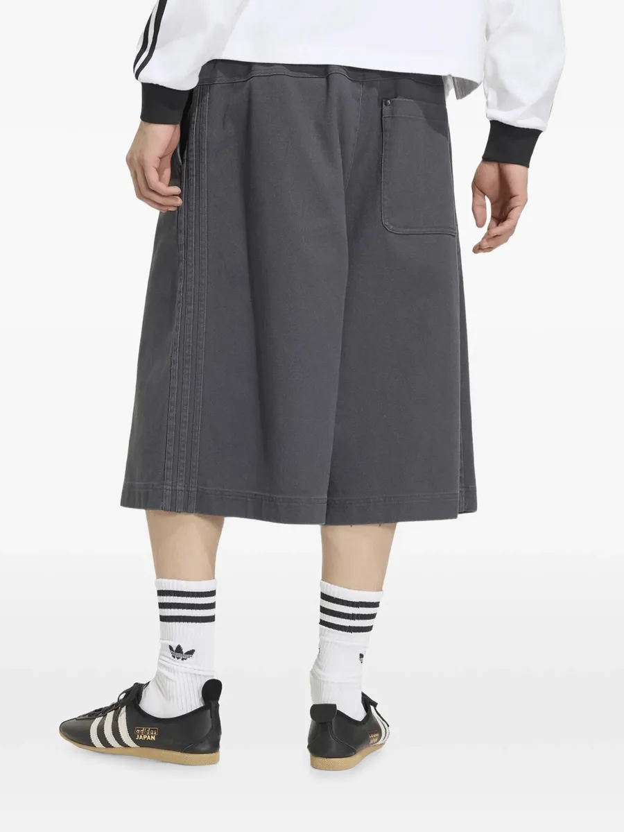 pleated jorts 2