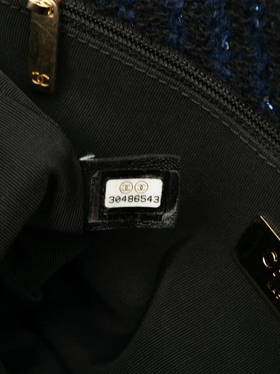 большая сумка-сэтчел Chevron Tweed Sequin 19 Flap (2020 год) 13