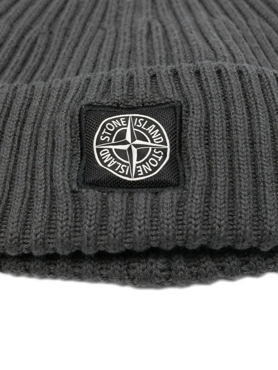 Compass-patch beanie 3