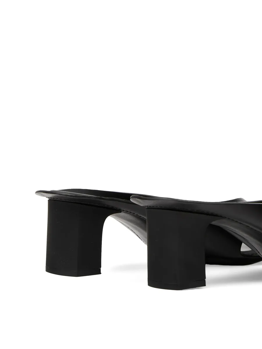 Anatomic leather flip-flop mules 9