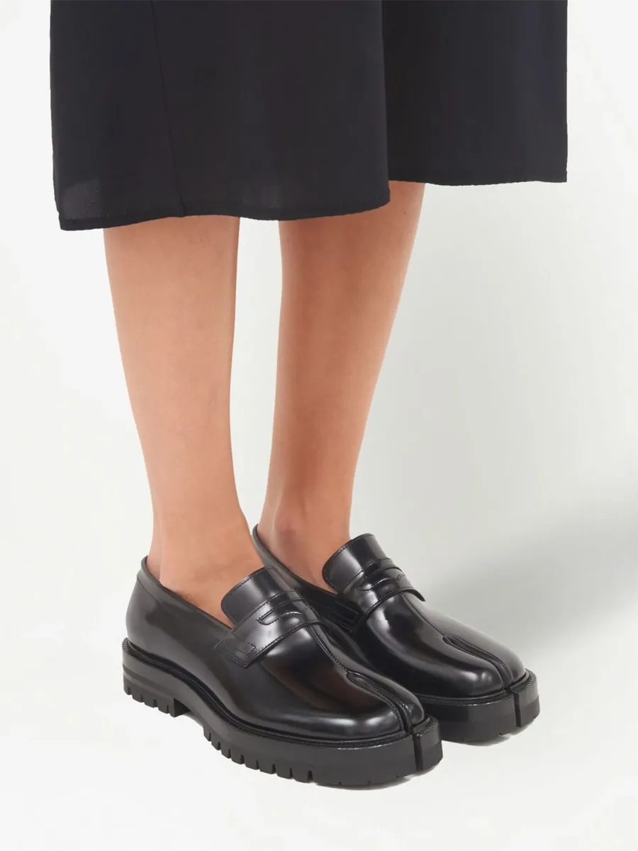 Tabi loafers 12