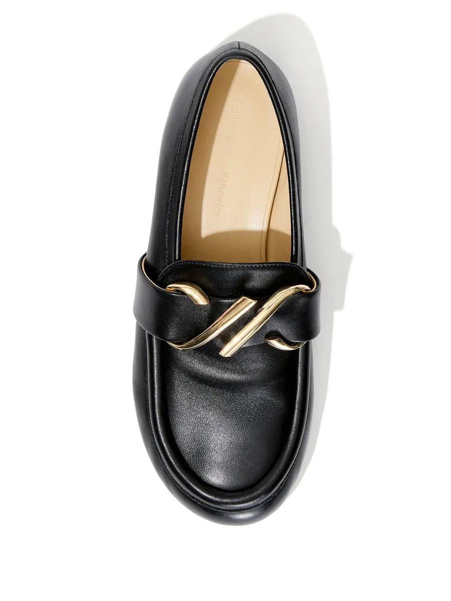 monogram-plaque leather loafers 8