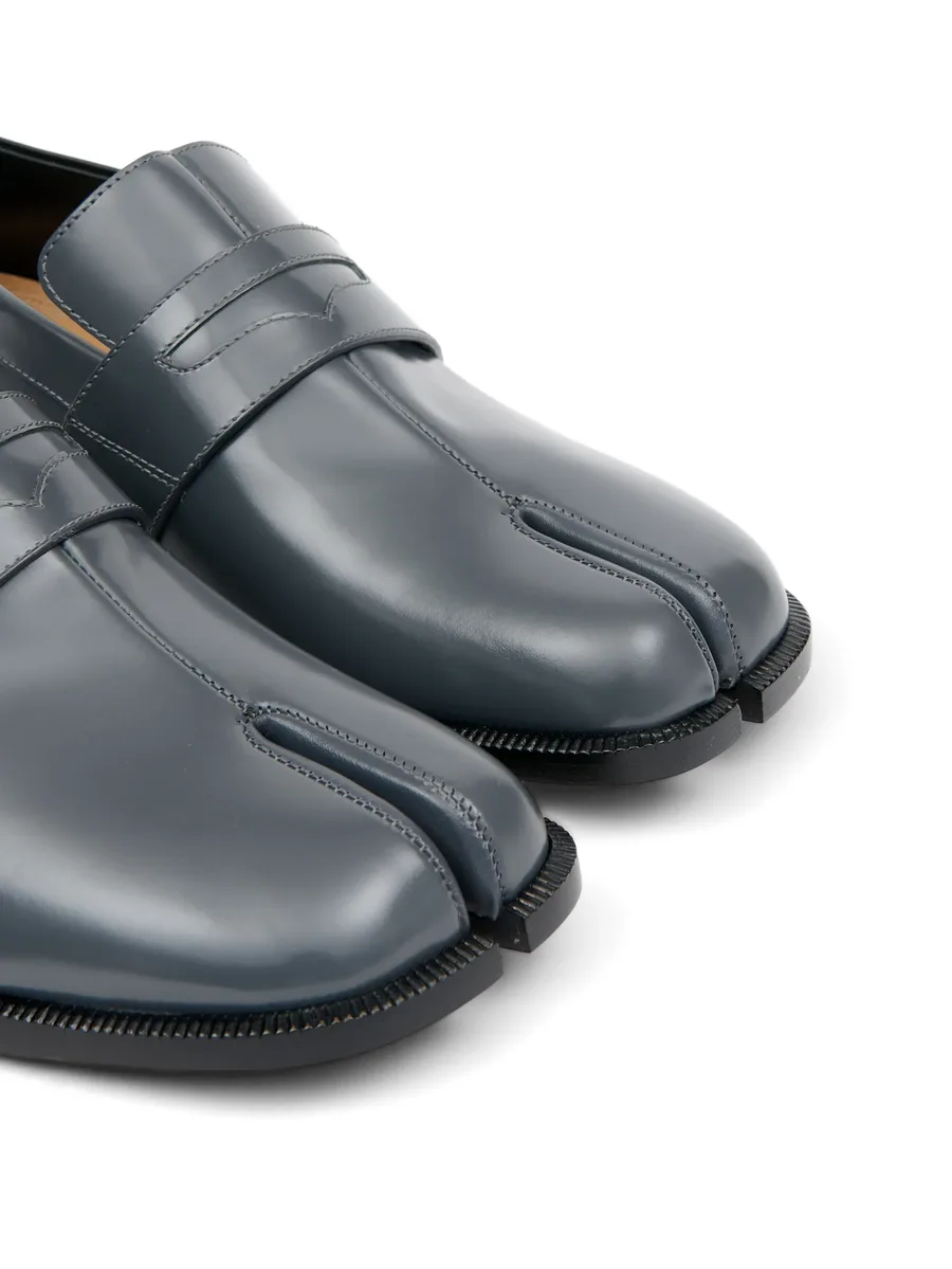 Tabi loafers 9