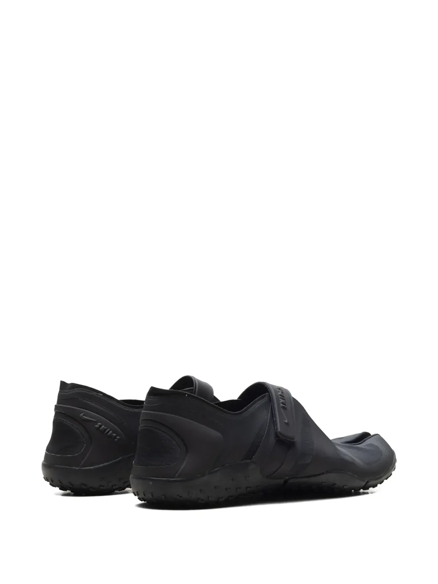 SKIMS Rift ballet flats 5