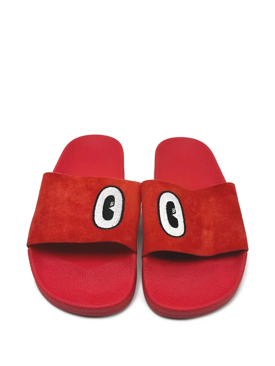 шлепанцы Adilette Red/White/Core Black из коллаборации с Hattie Stewart 5