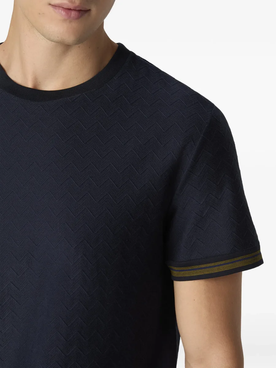 zigzag-design T-shirt 3