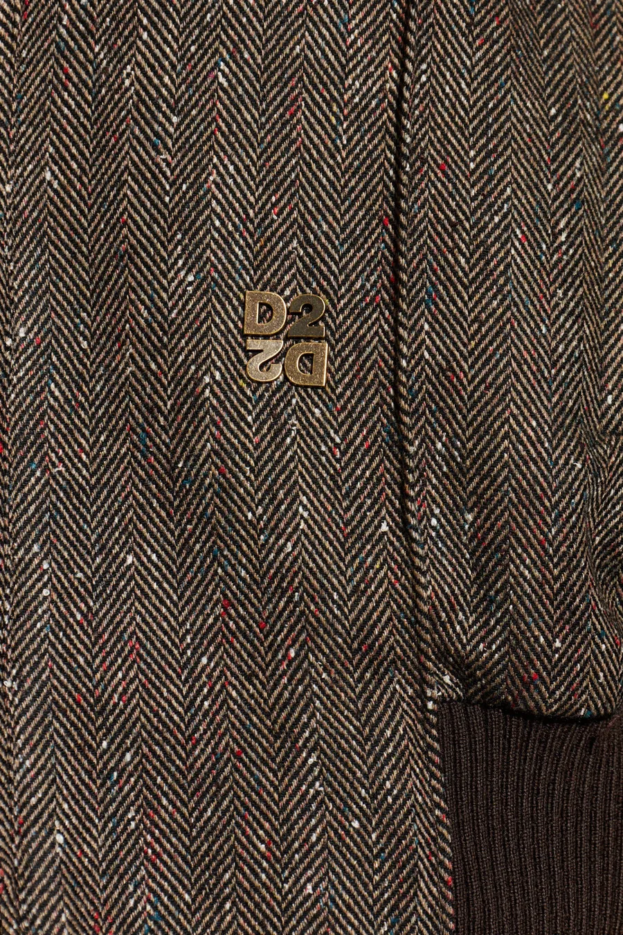 zip-up jacket 10