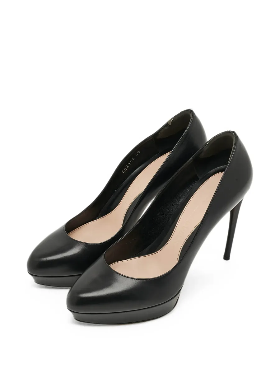 Horn platform pumps 10