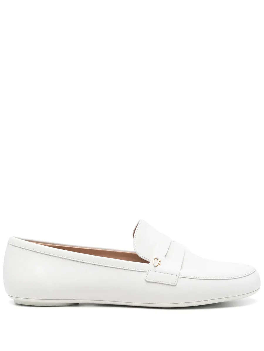 leather loafers 2