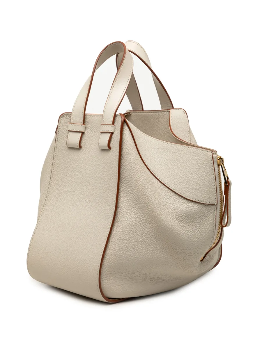2022 Medium Grained Calfskin Hammock satchel 5