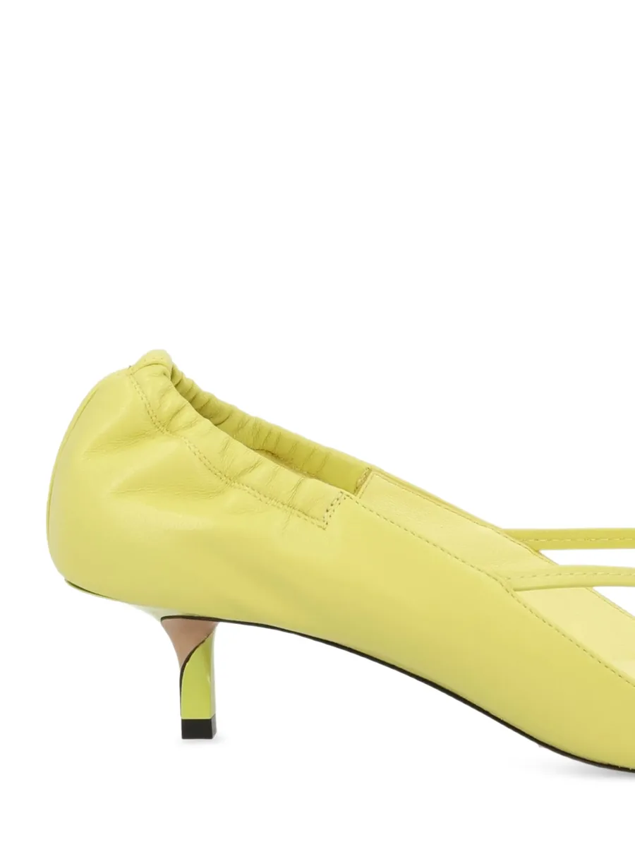 The low heeled sandals 3