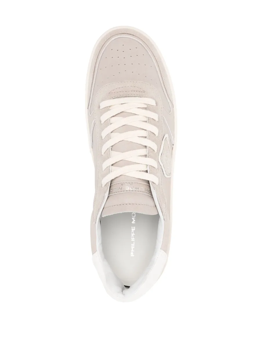 Nice sneakers 8