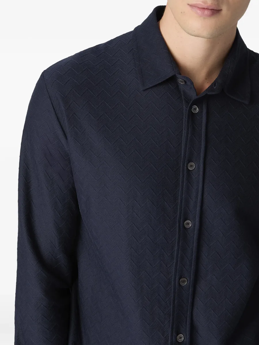 zigzag-pattern shirt 8