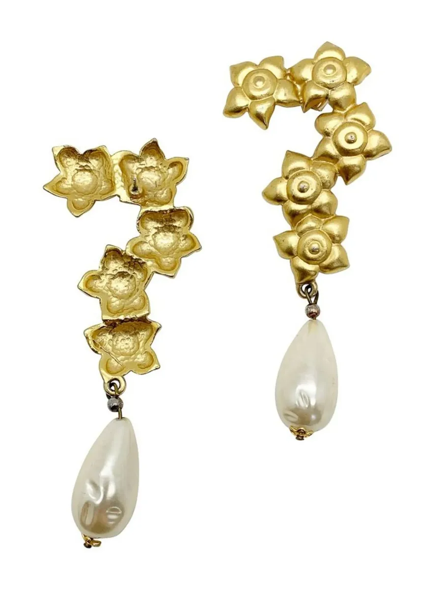 Vintage statement floral baroque pearl earrings 1980s 7