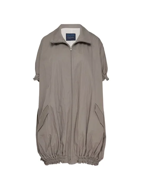 пальто с короткими рукавами