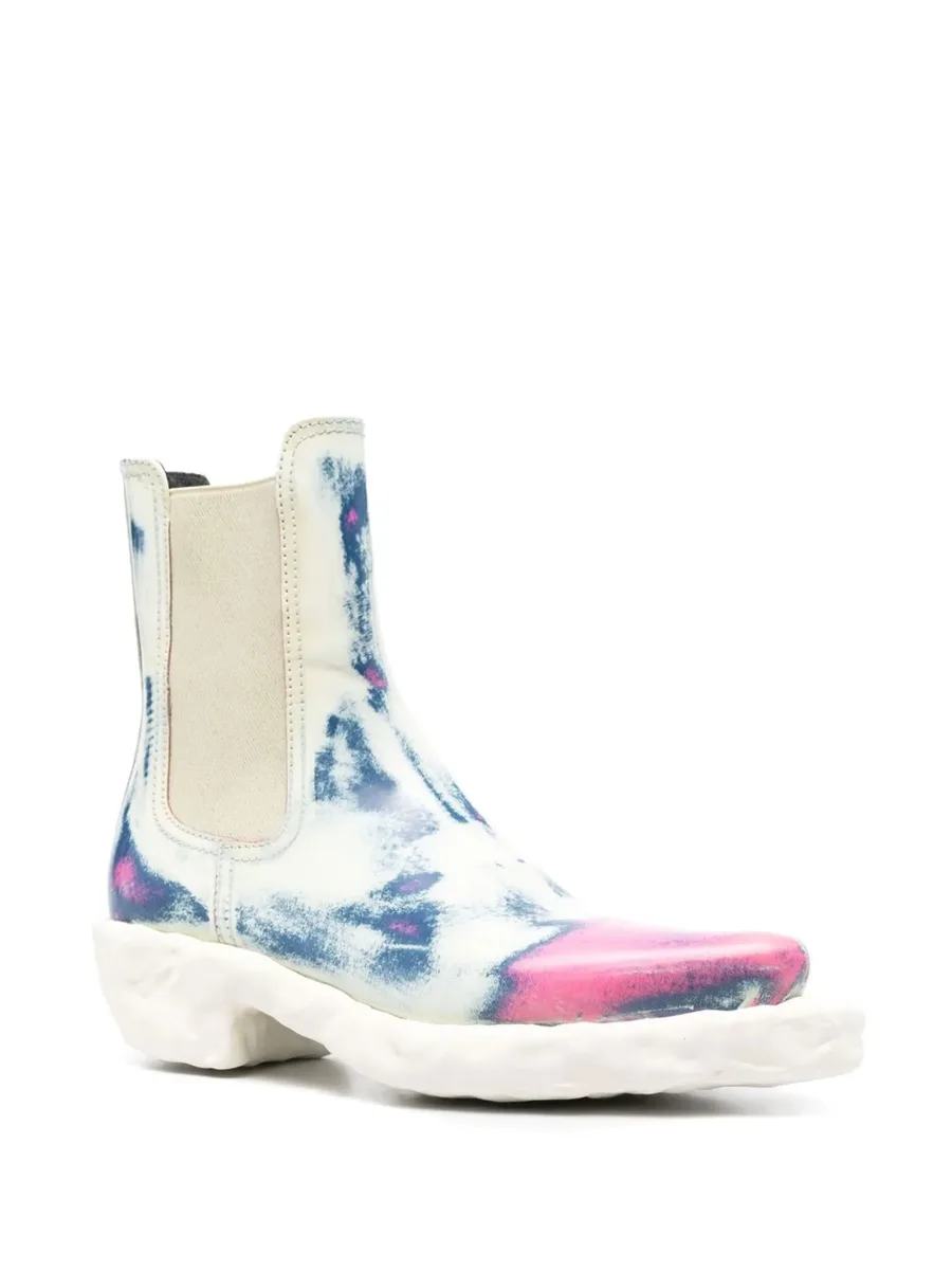 distressed-effect ankle boots 4