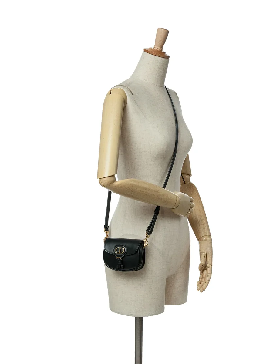 сумка через плечо Micro Calfskin Bobby (2021-2024 годы) 3