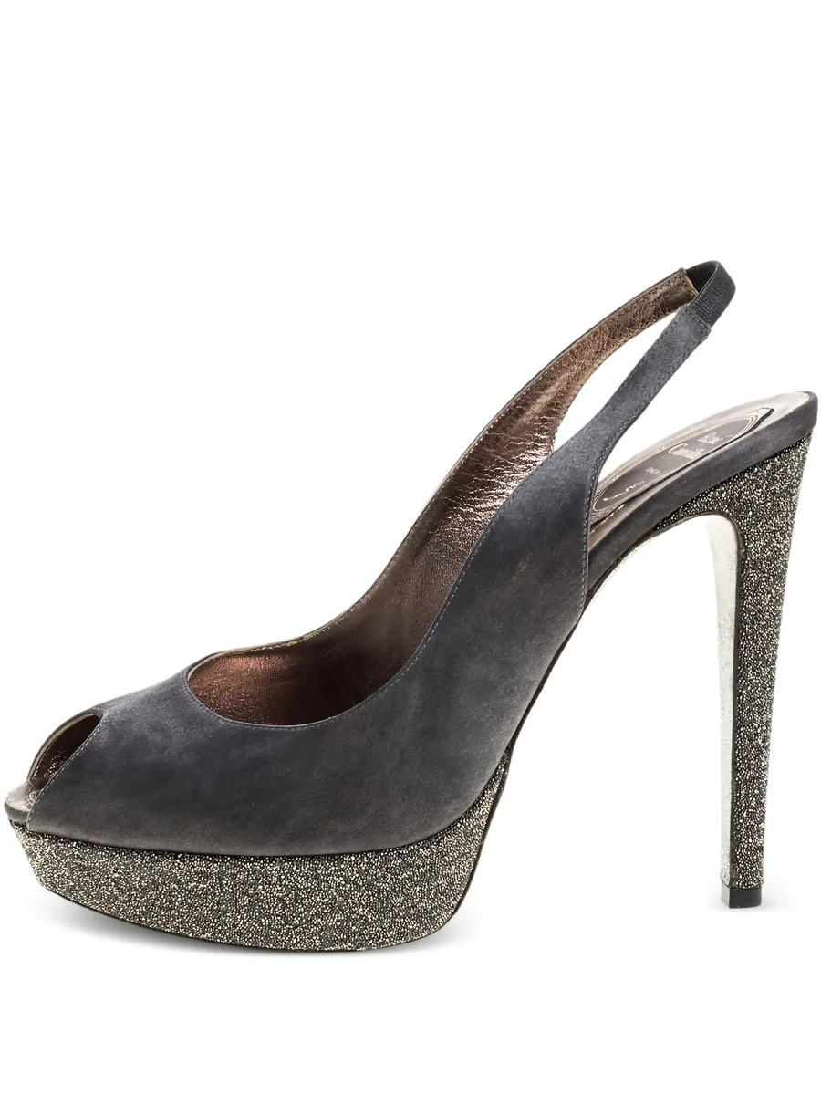 352267 Grey 2