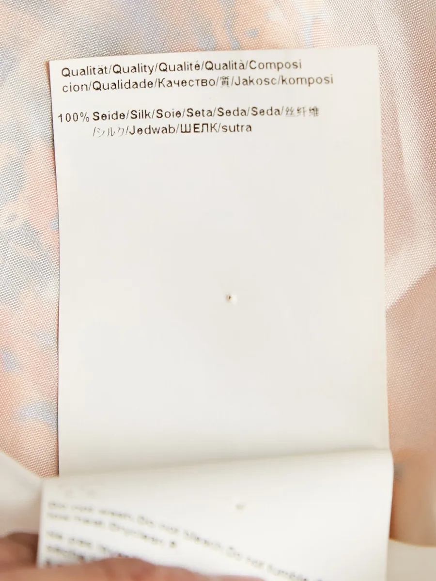 шелковое платье с цветочным узором 9