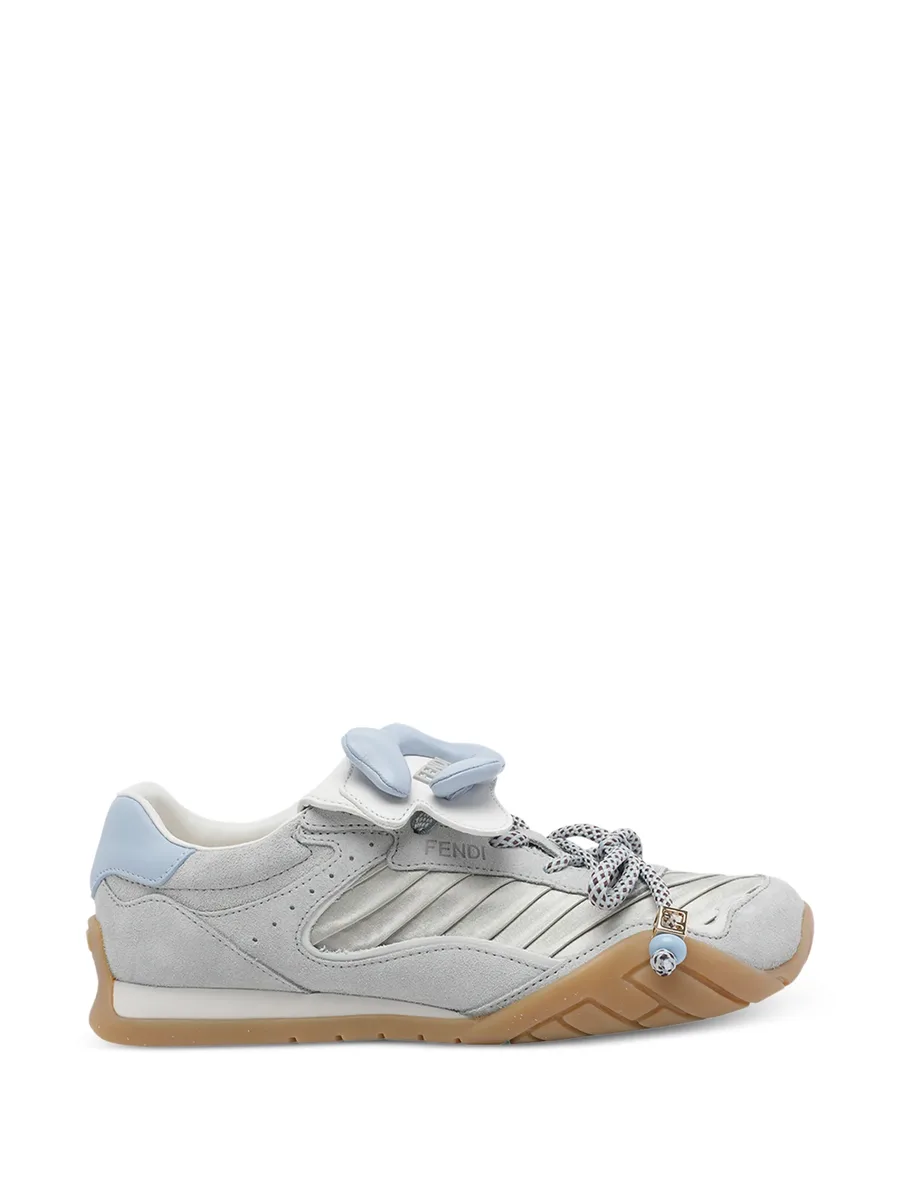 Wave sneakers 1