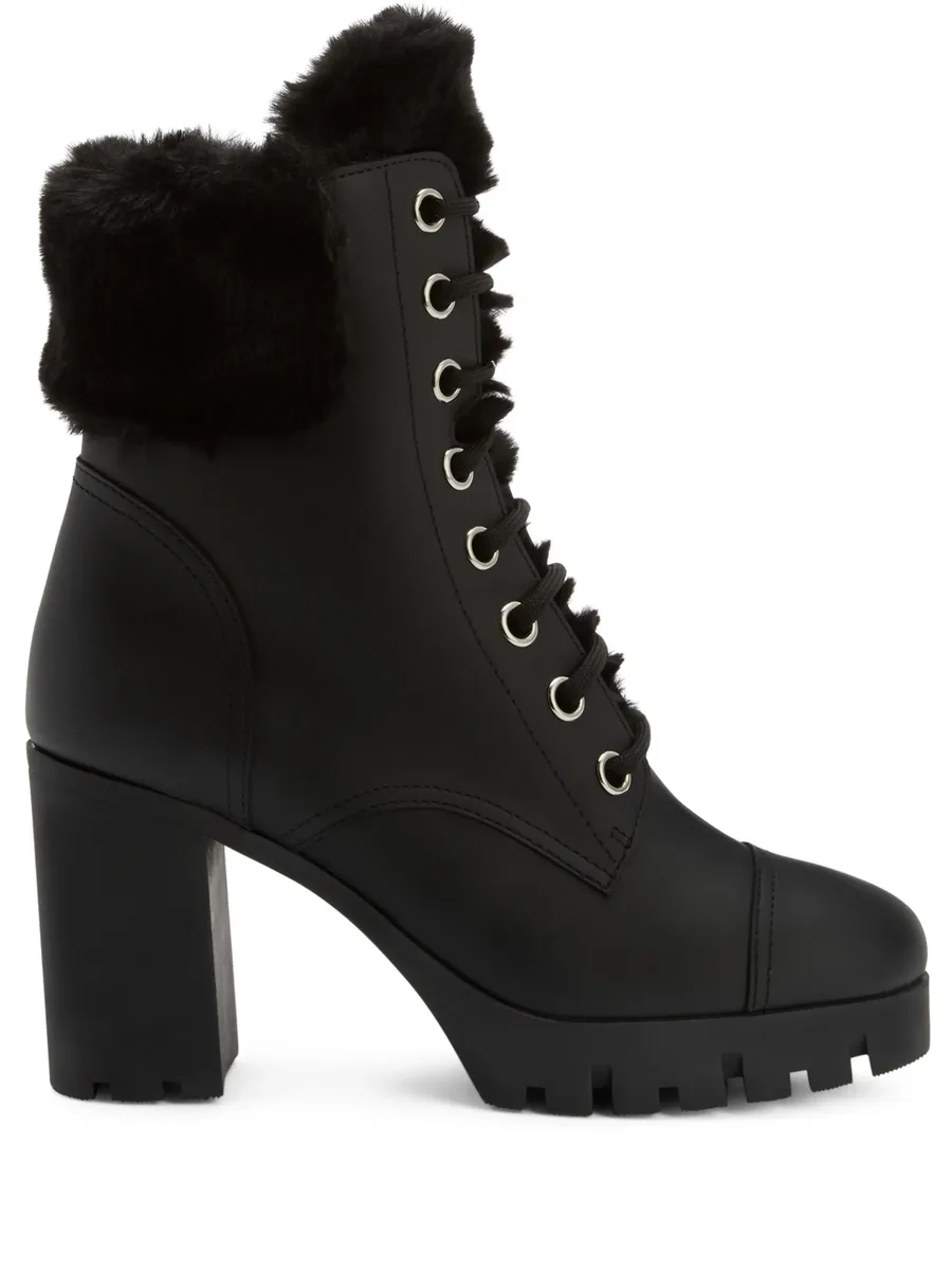 90mm Moyra boots 2