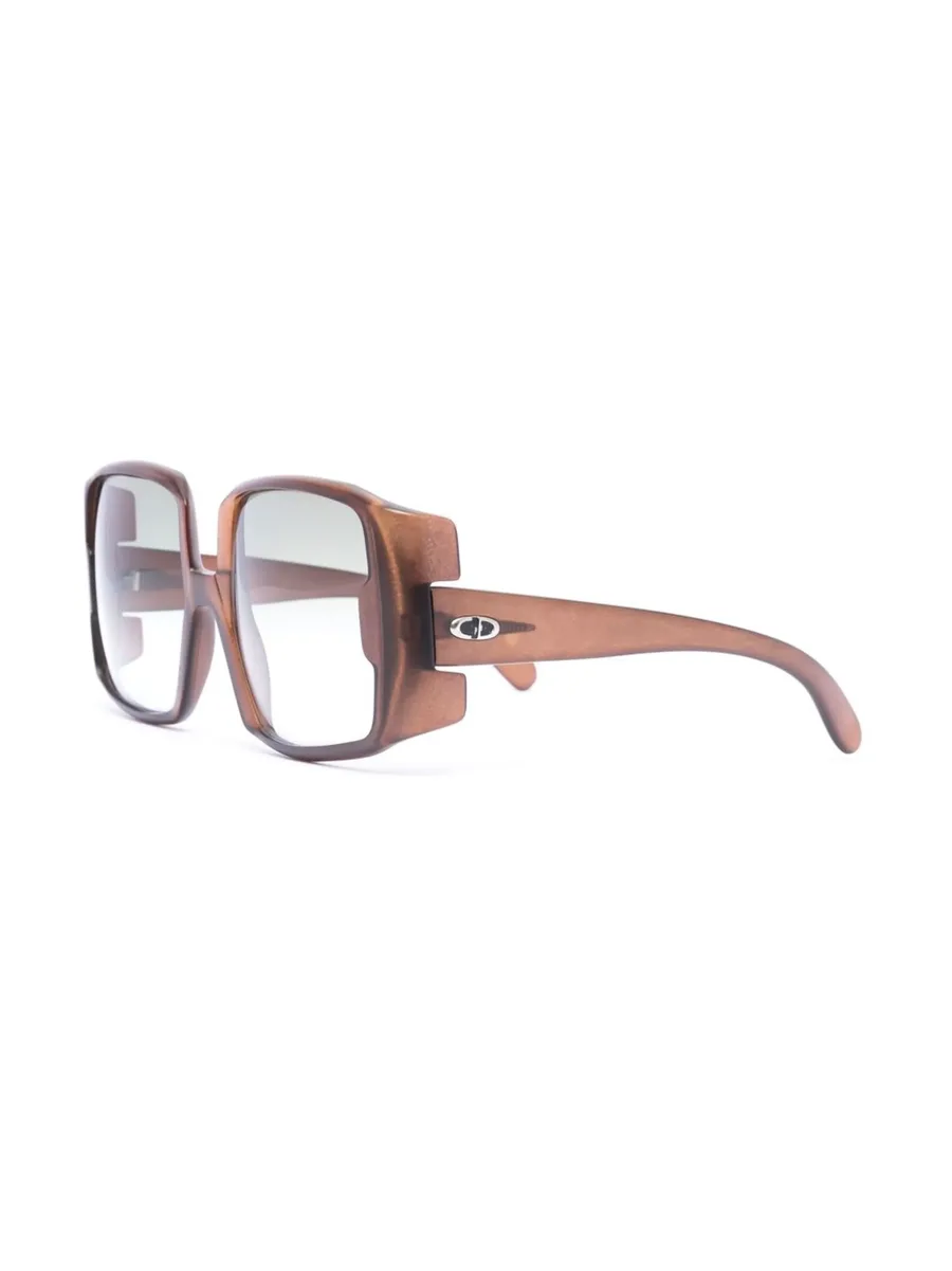 1970s CD plaque rectangle-framed sunglasses 3