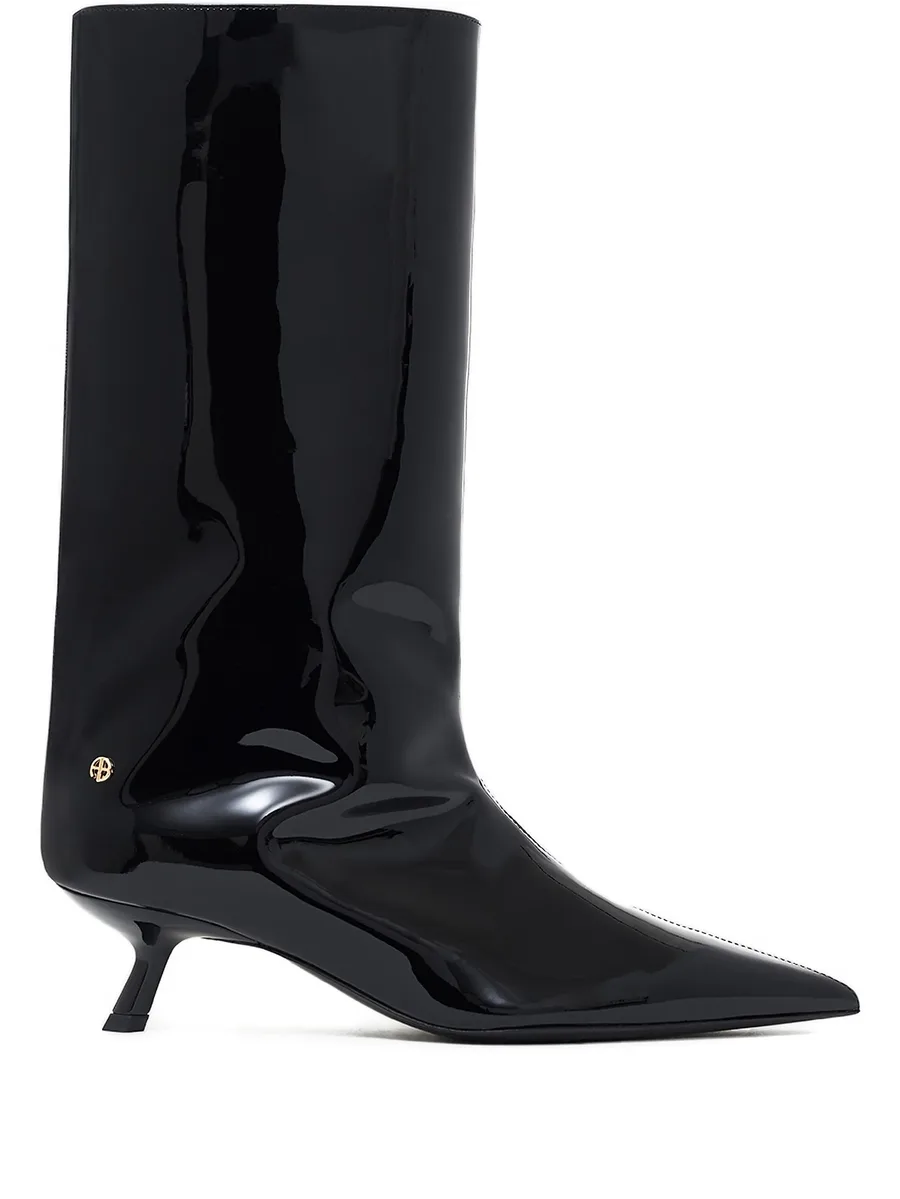 Hilda boots 1