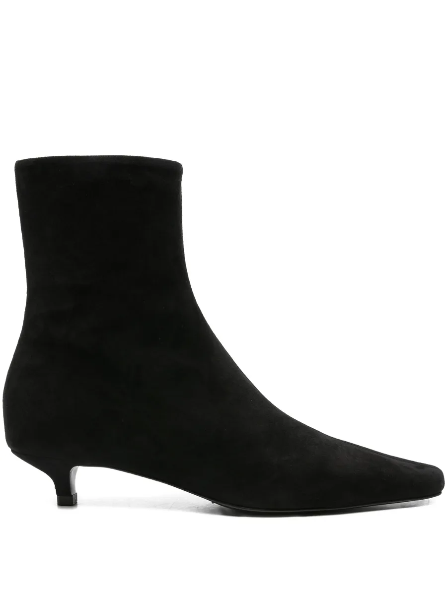 pointed-toe ankle boots 2