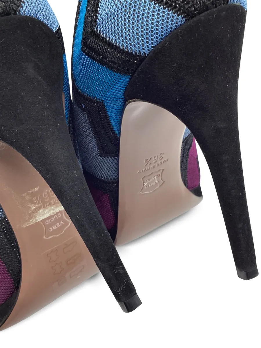 Zig Zag print pumps 14