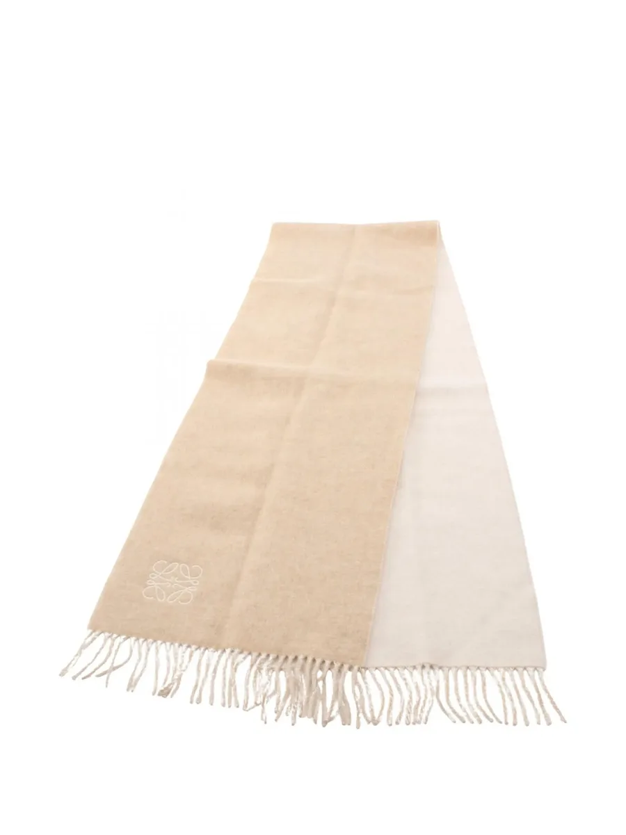 2010s Anagram bicolor scarf 2
