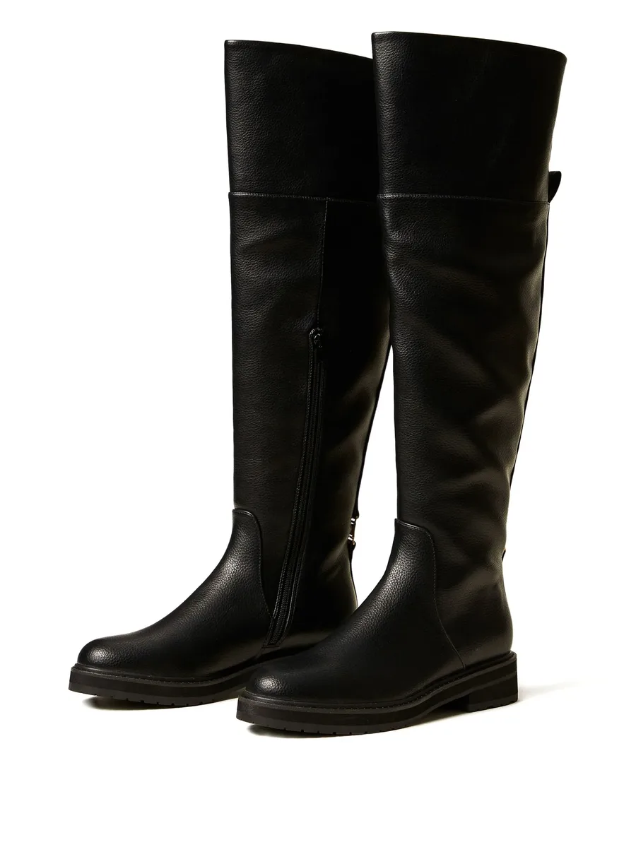 сапоги с логотипом 4