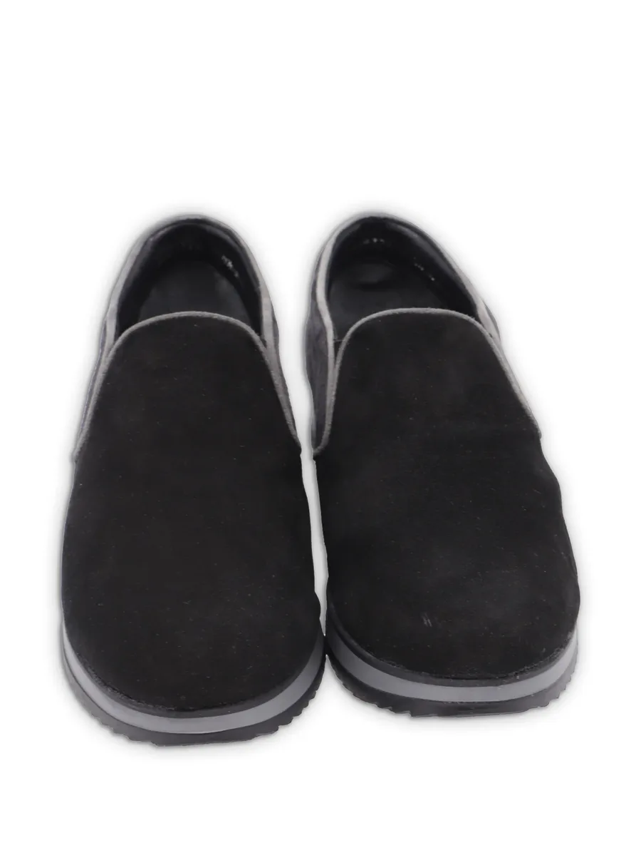 slip-on sneakers 8