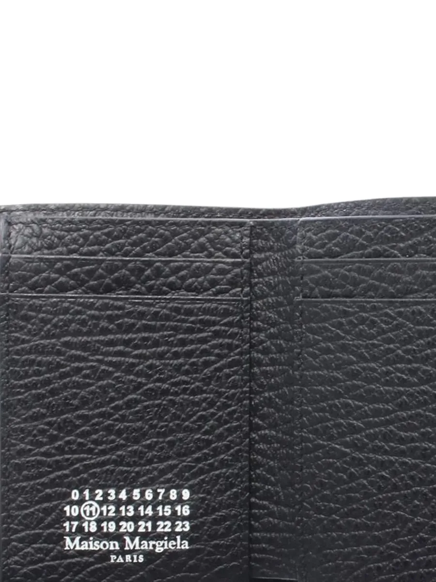 2020s Four-stitch tri-fold wallet 6