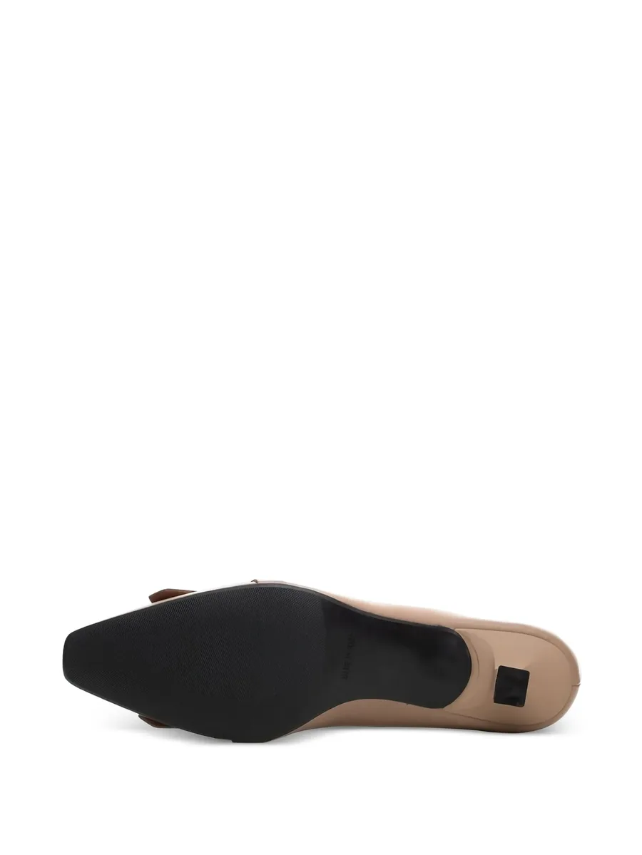 fringe-detailed pumps 10