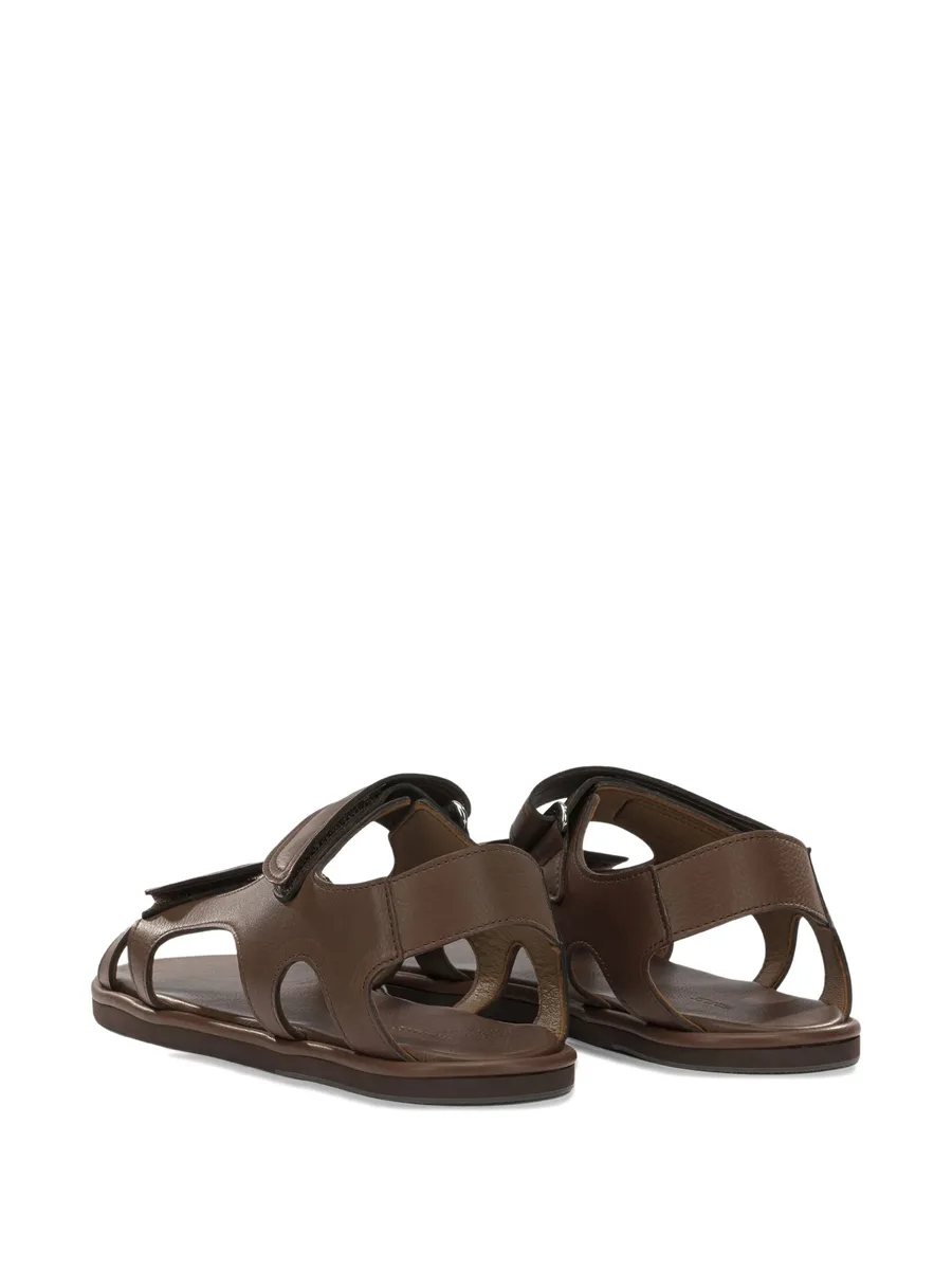 босоножки на плоской подошве 6