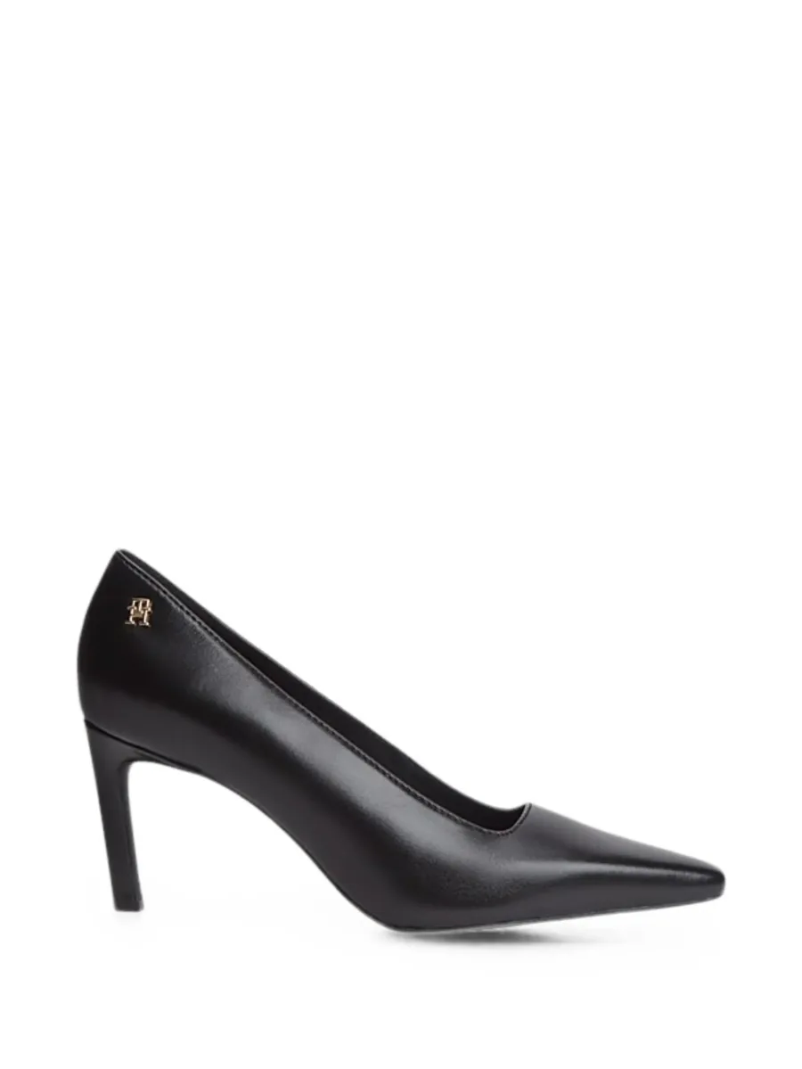 logo-plaque pointed-toe pumps 1