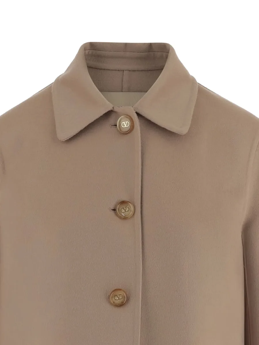 logo-button pocket-detail coat 2