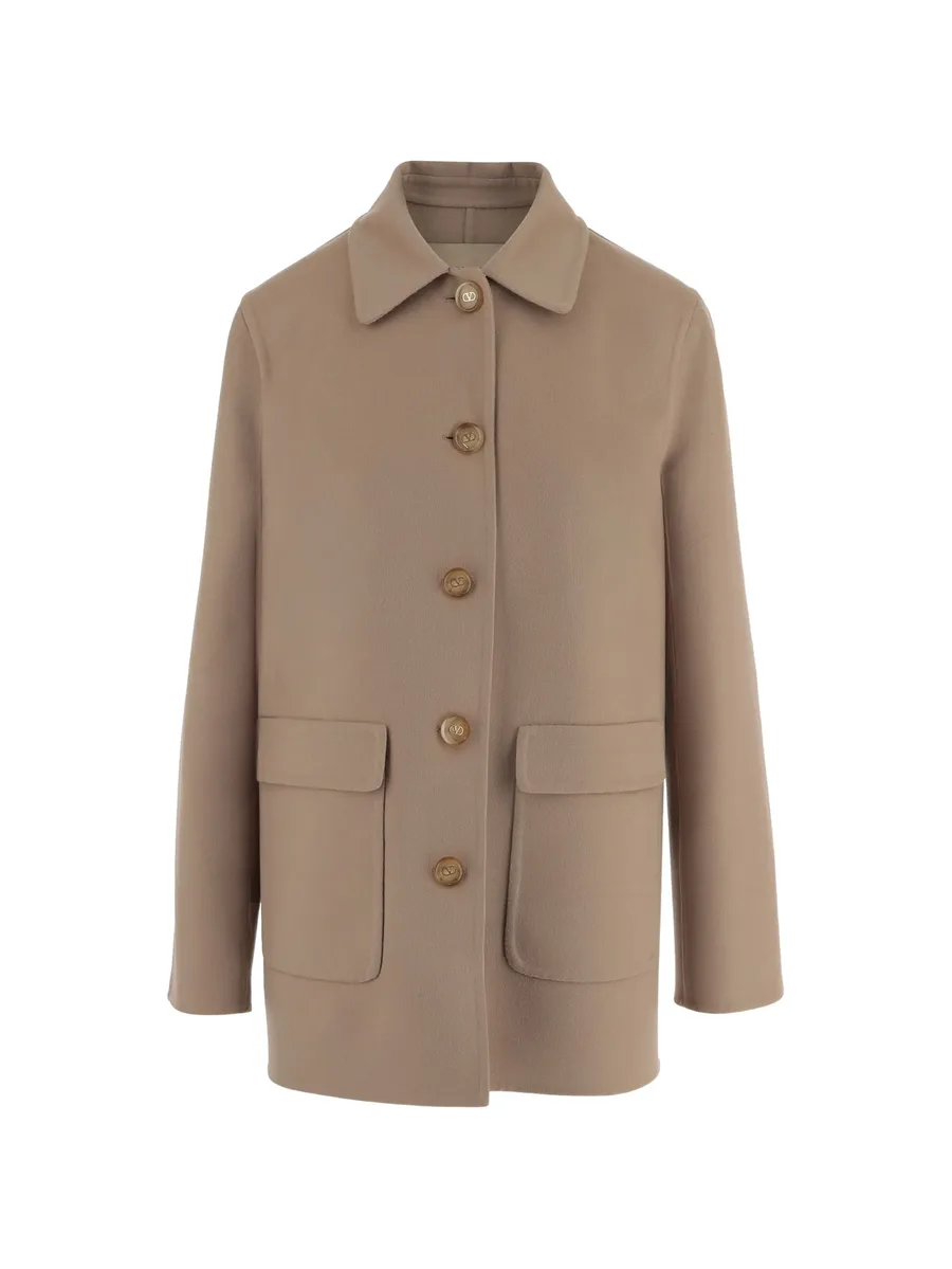 logo-button pocket-detail coat 1