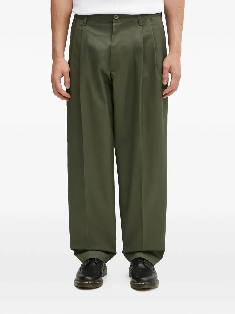 pleated trousers 1