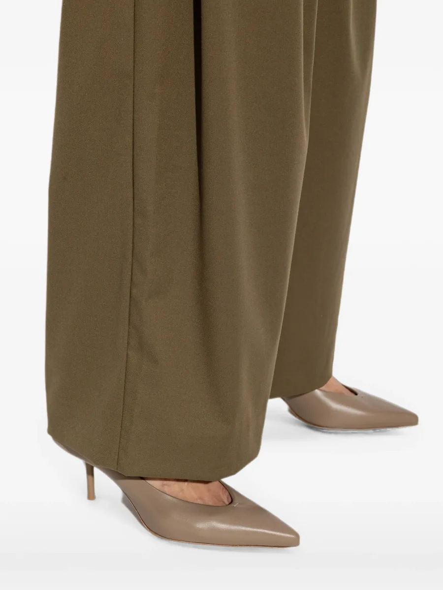 leather pointed-toe pumps 5
