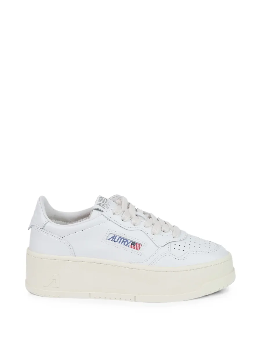 Medalist platform sneakers in white leather 1