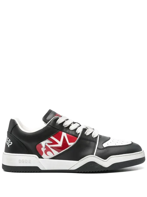 Spiker sneakers