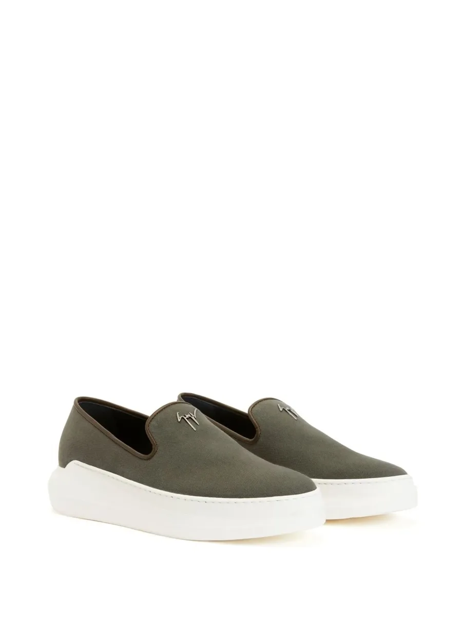 Conley logo-plaque sneakers 4