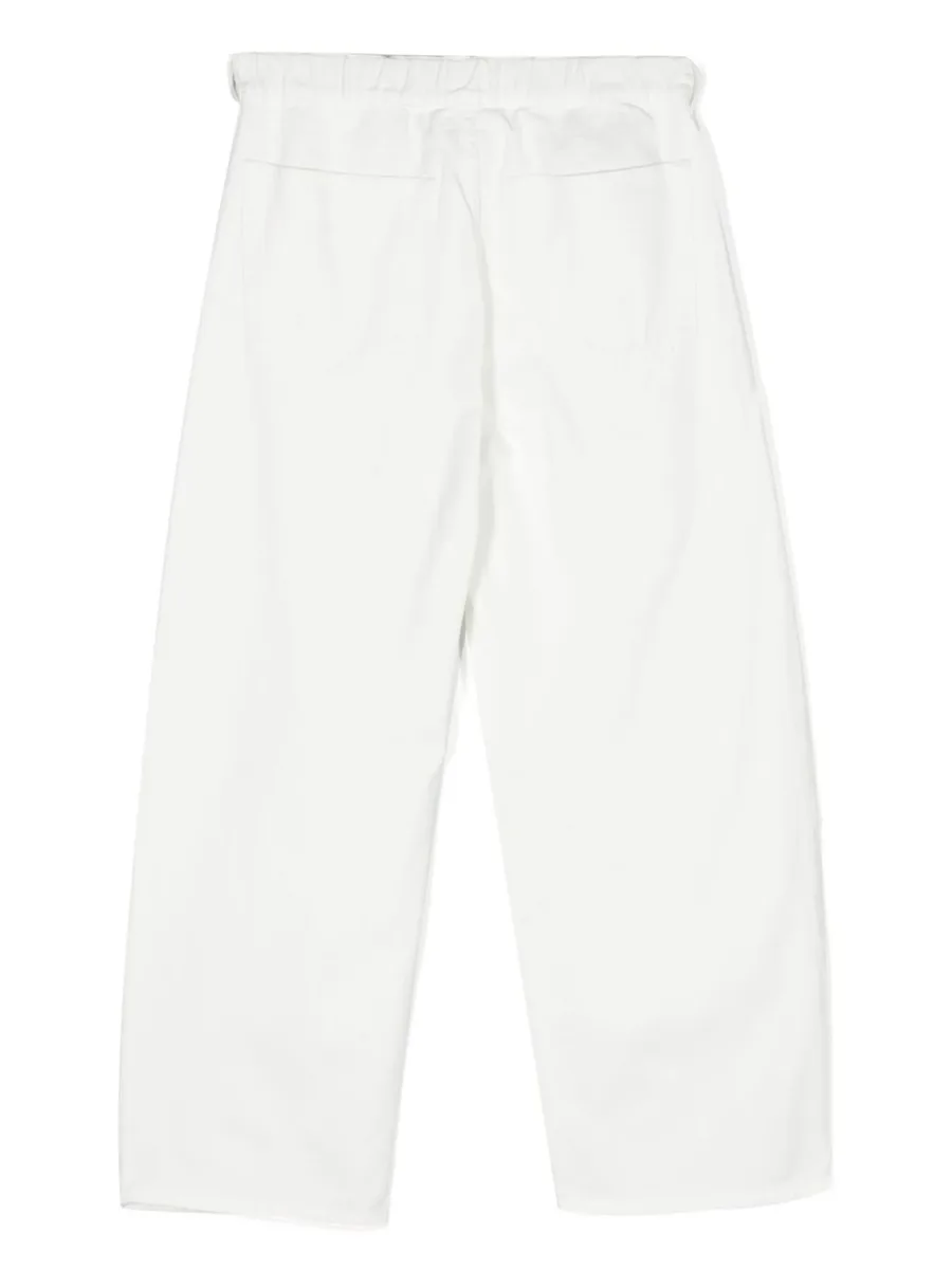 exposed-buttons straight leg jeans 3
