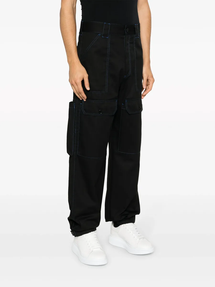 contrasting-stitch logo-patch trousers 5