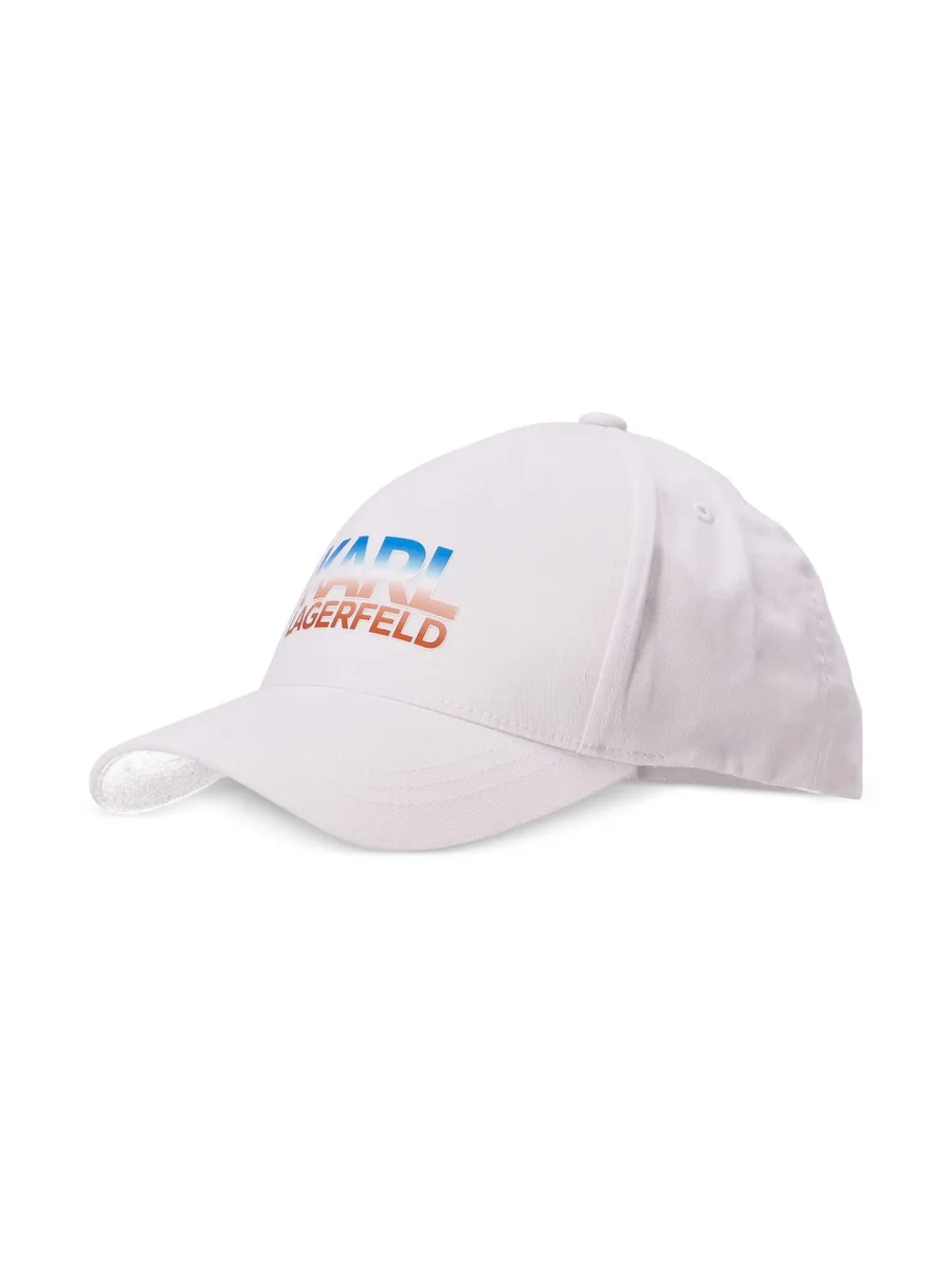 Base cap 3